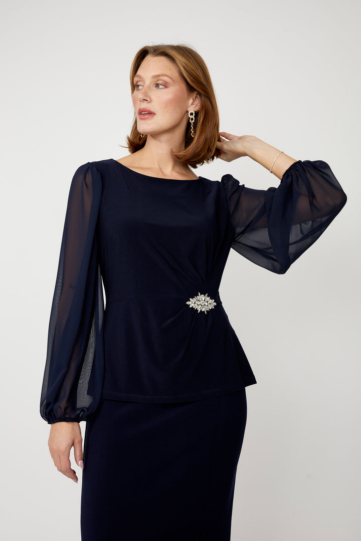 FRANK LYMAN- Women's Elegant Boat Neck Pullover Top