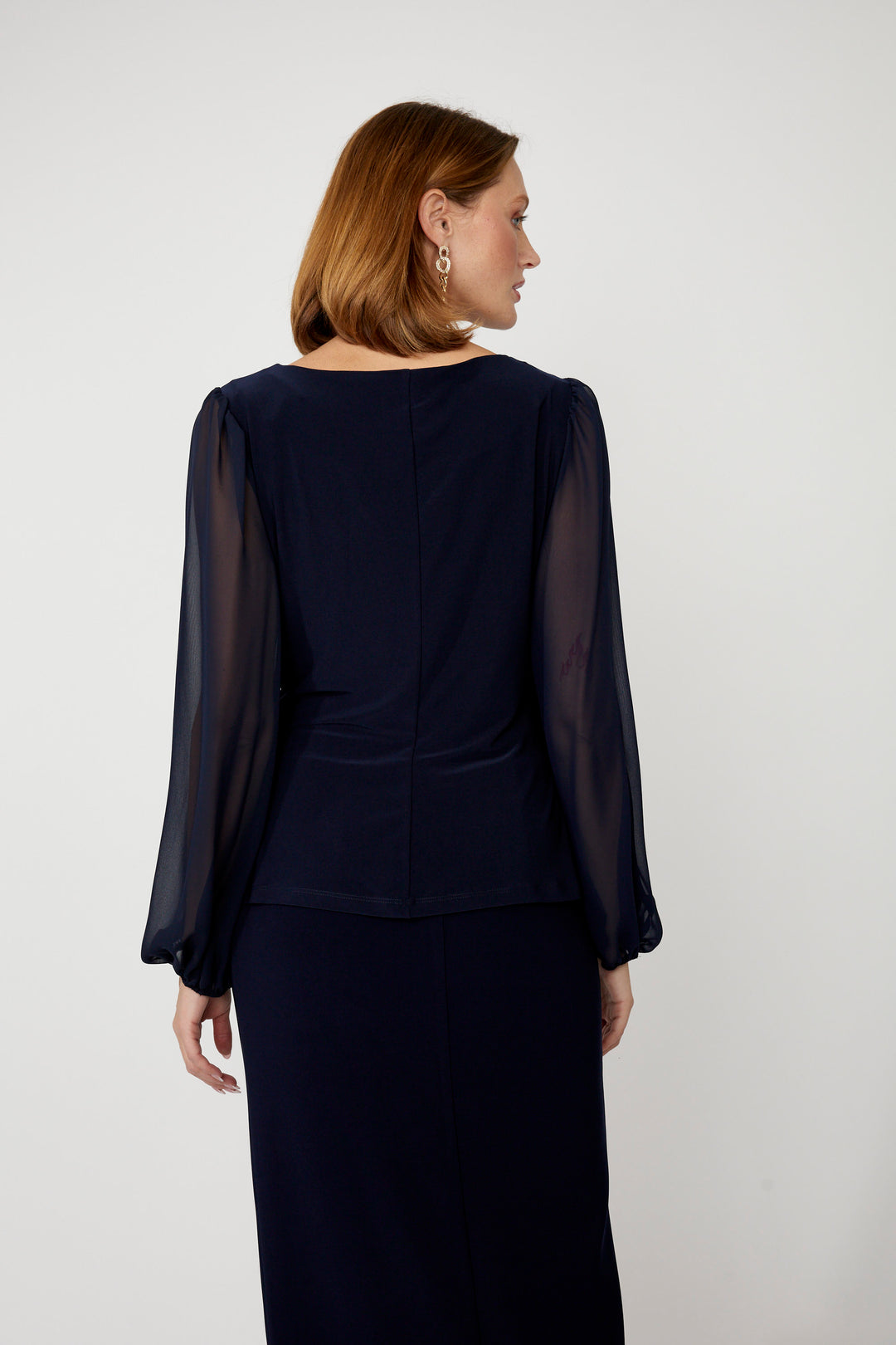 FRANK LYMAN- Women's Elegant Boat Neck Pullover Top