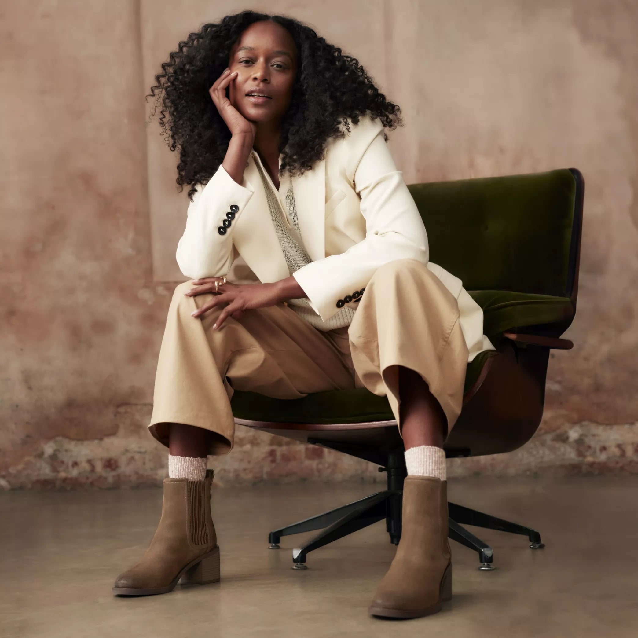 CLARKS- WOMEN'S CHAMBERLY TOP BOOT