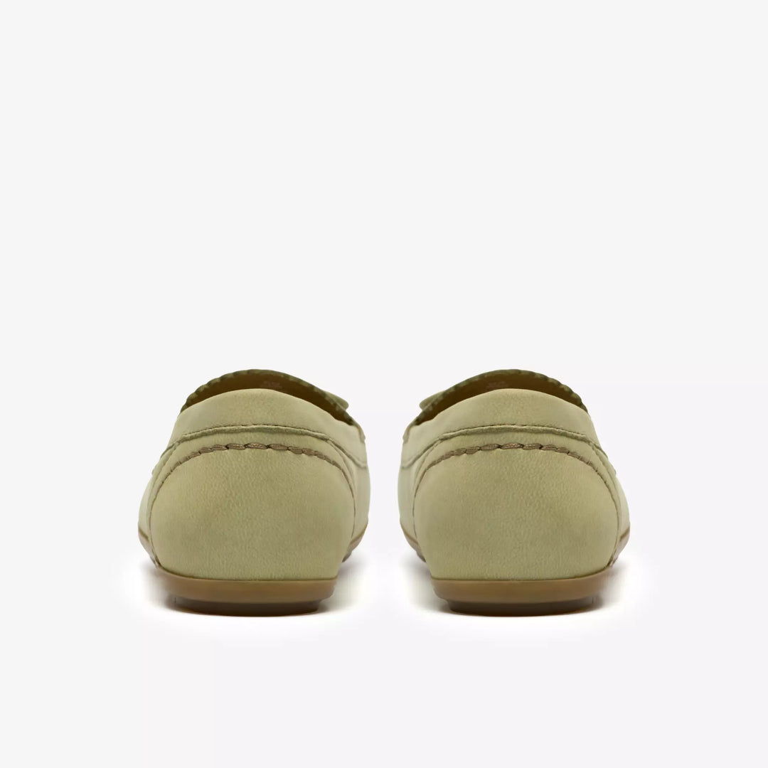 CLARKS - ELLIOTTE SAIL