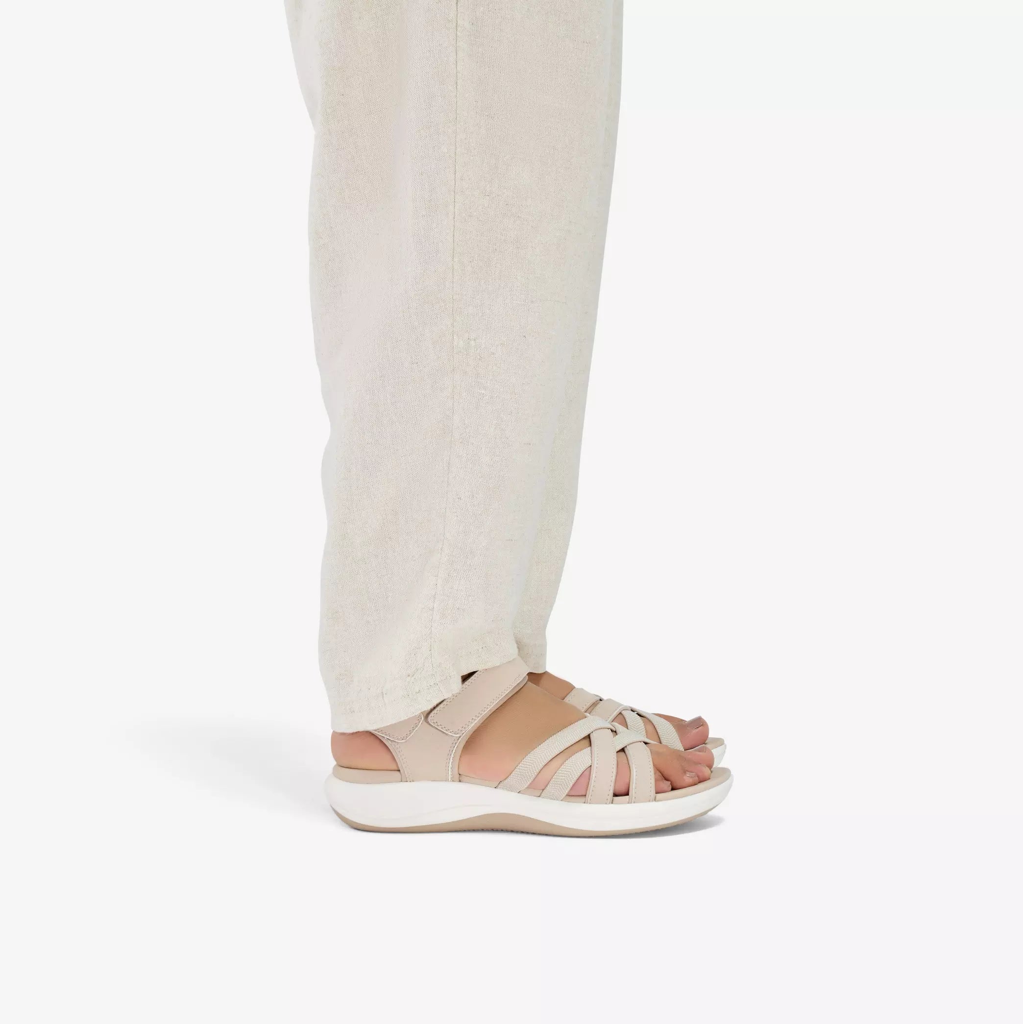 CLARKS - WOMEN'S MIRA SHORE