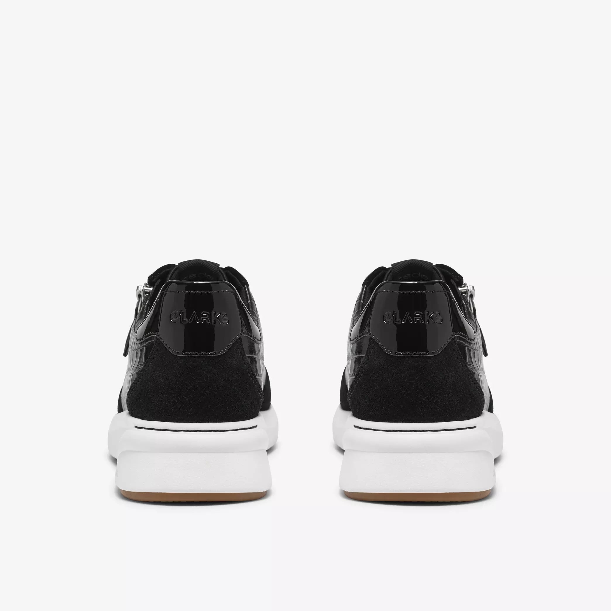 CLARKS - WOMEN'S CODE R RUN