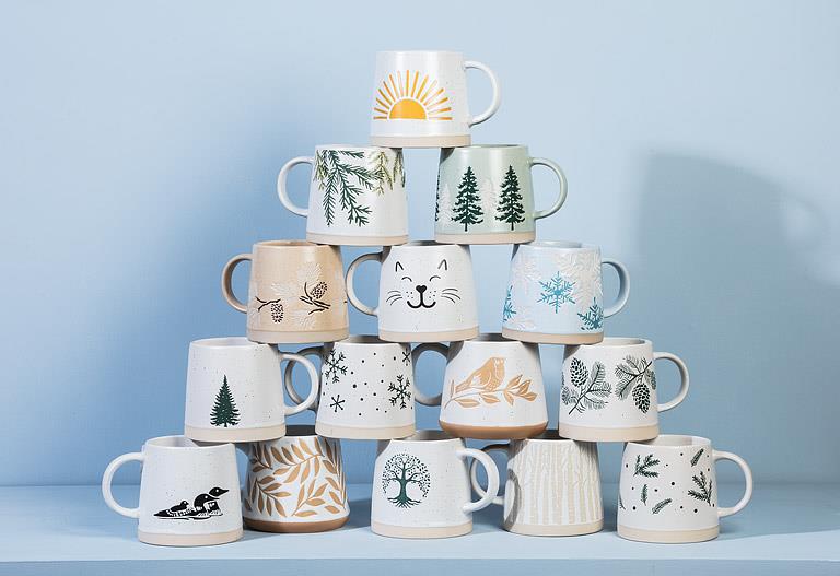 ABBOTT - WIDE BASE MUG W/SNOWFLAKES-BLU-3.5"H(14OZ)