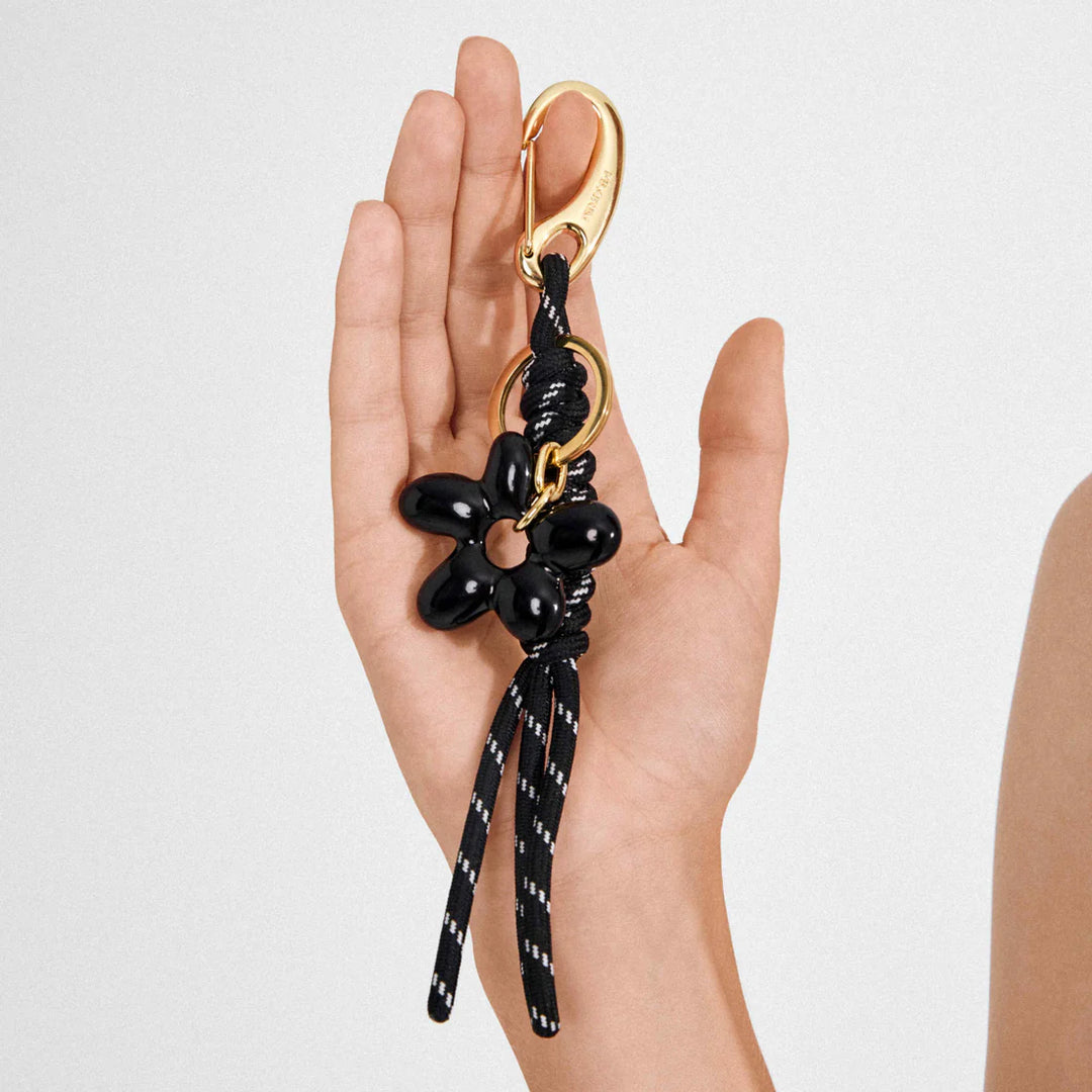 PILGRIM - AERUN KEY HANGER, BLACK/GOLD-PLATED