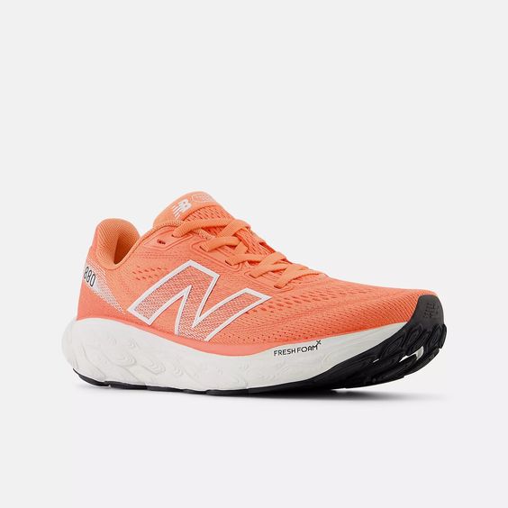 NEW BALANCE- WOMEN'S 880 ATHLETIC SHOE