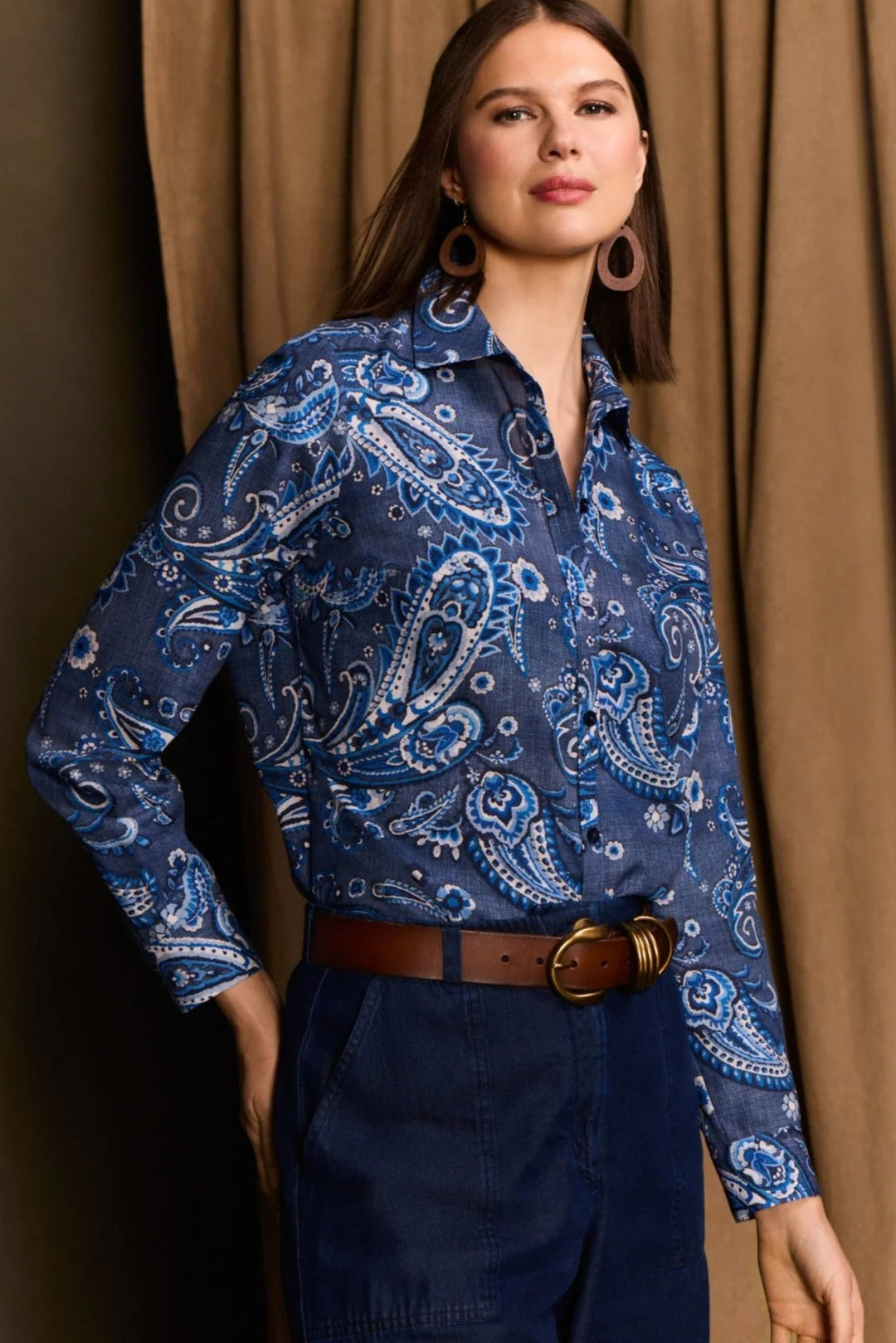 FOXCROFT - WOMESN Hampton Denim Paisley Shirt