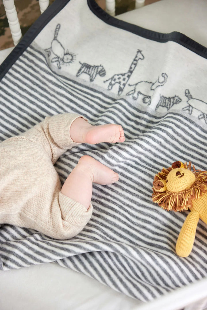 CHAPPYWRAP-  JUNGLE WALK BLANKET