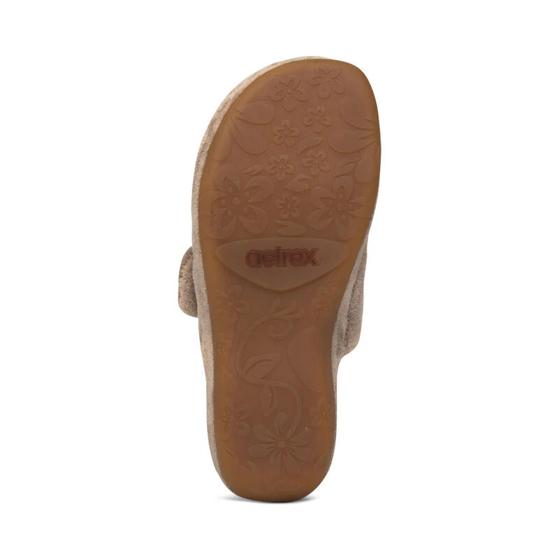 AETREX- WOMEN'S MANDY CLOSED TOE COFFEE SLIPPER