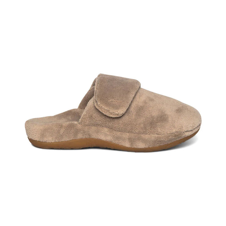 AETREX- WOMEN'S MANDY CLOSED TOE COFFEE SLIPPER