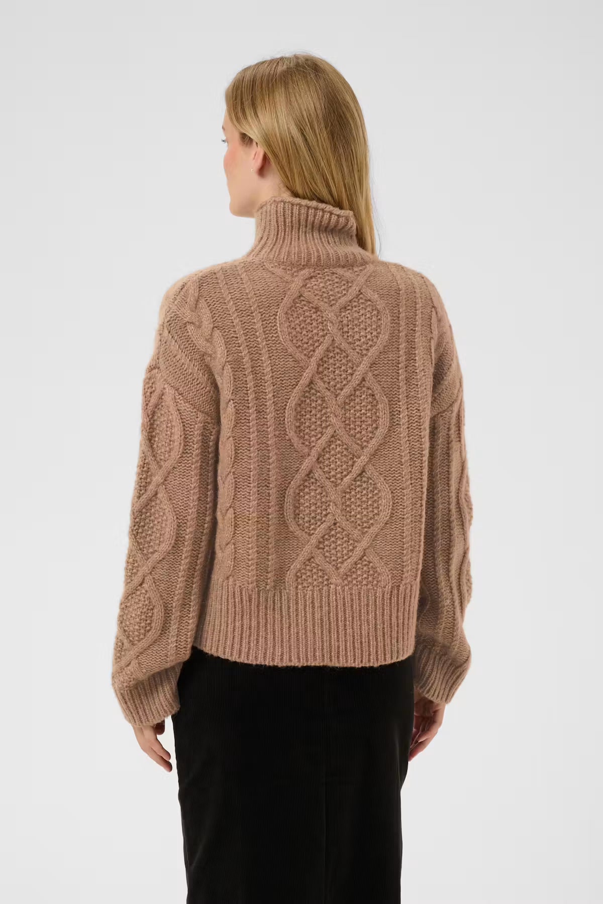 PART TWO - WOMEN'S CHANNAPW PULLOVER