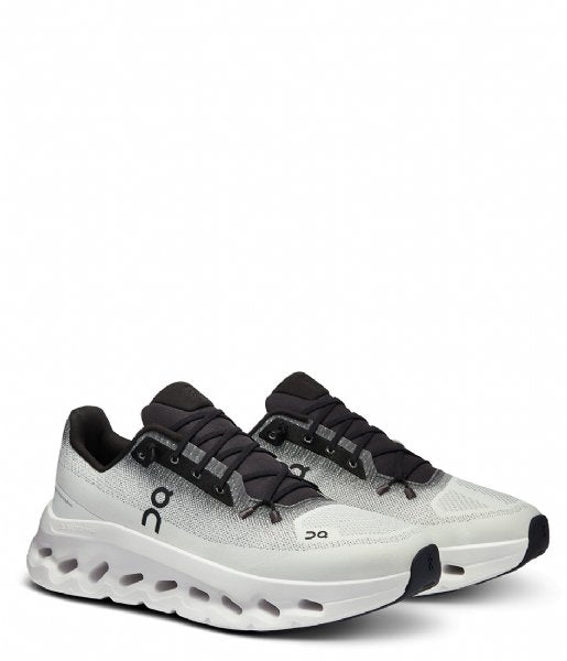 ON-RUNNING- MEN'S CLOUDTILT ATHLETIC SHOE