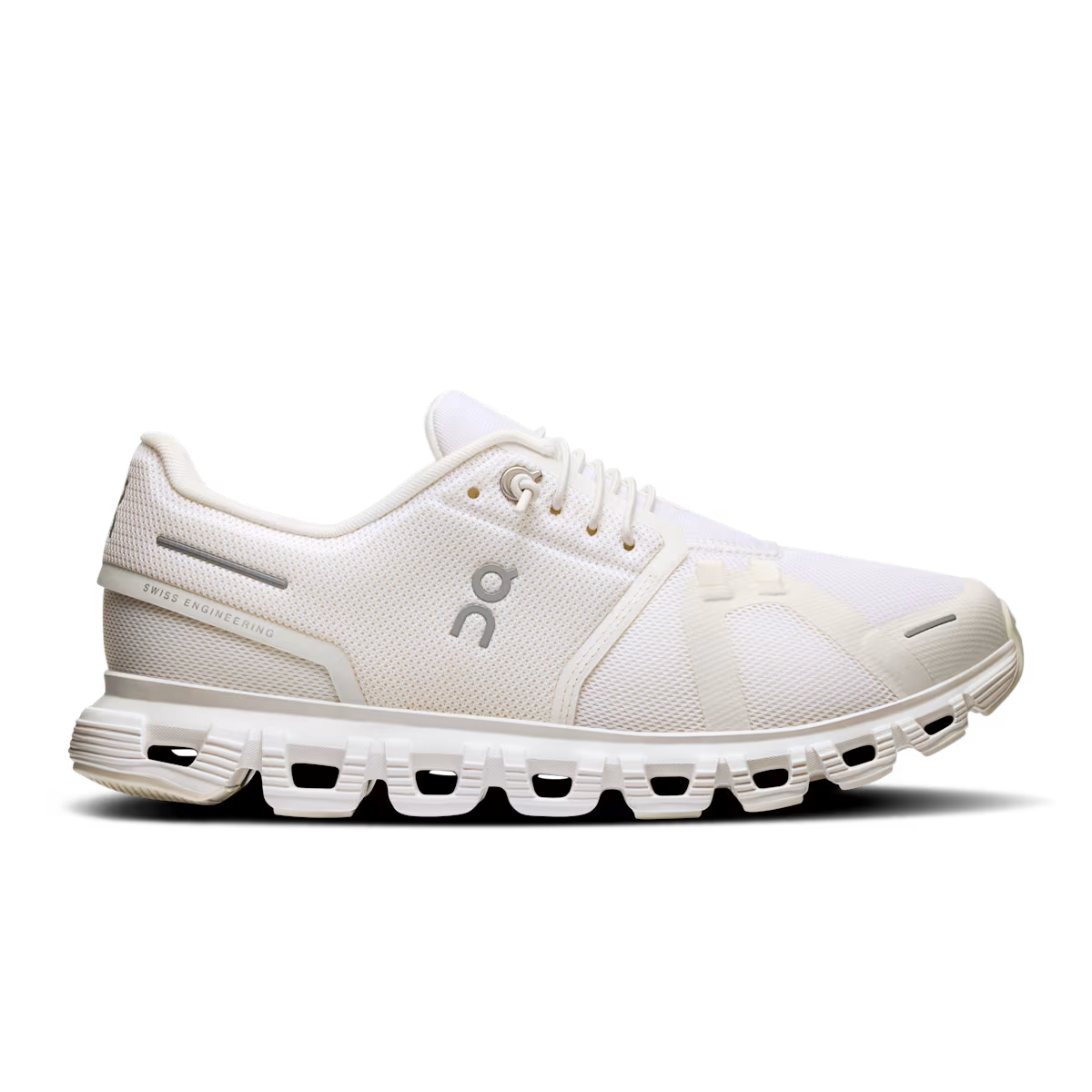 ON RUNNING - WOMEN'S CLOUD 6 WIDE FIT SHOE