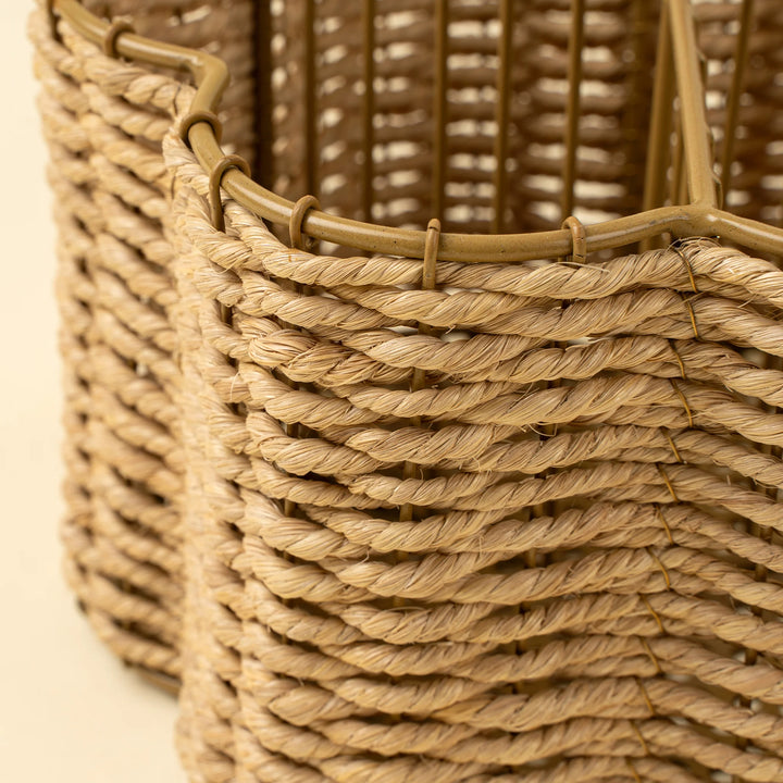 INDABA - WOVEN CUTLERY HOLDER, SCALLOPED