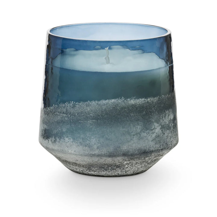 ILLUME- HIDDEN LAKE CANDLE