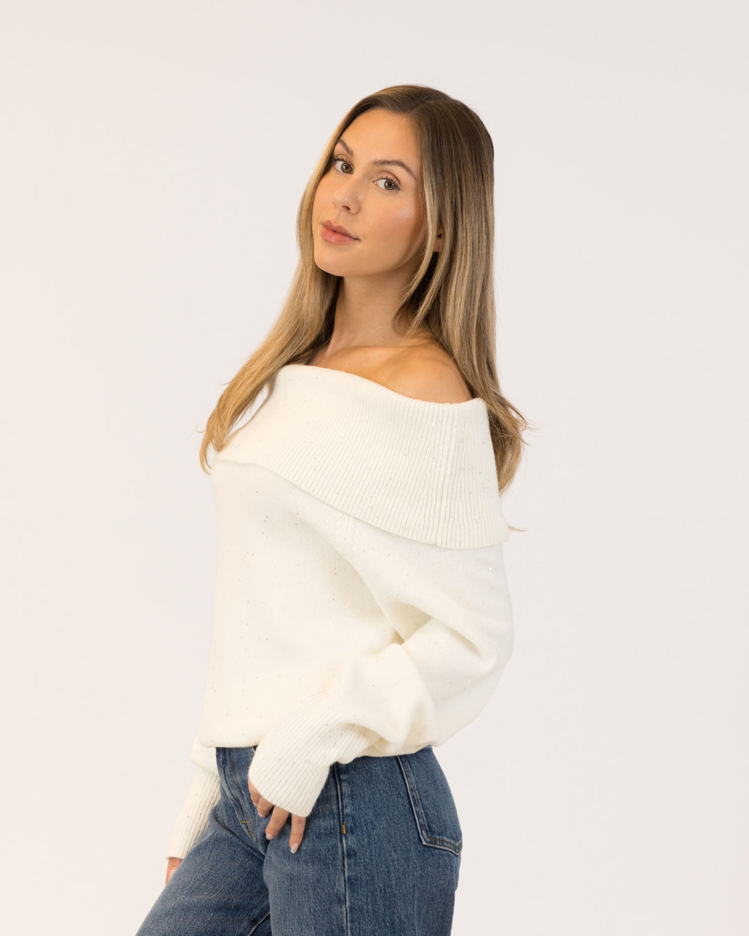 LYLA & LUXE - WOMEN'S OLIVIA SWEATER