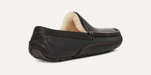 UGG- MEN'S ASCOT SLIPPER