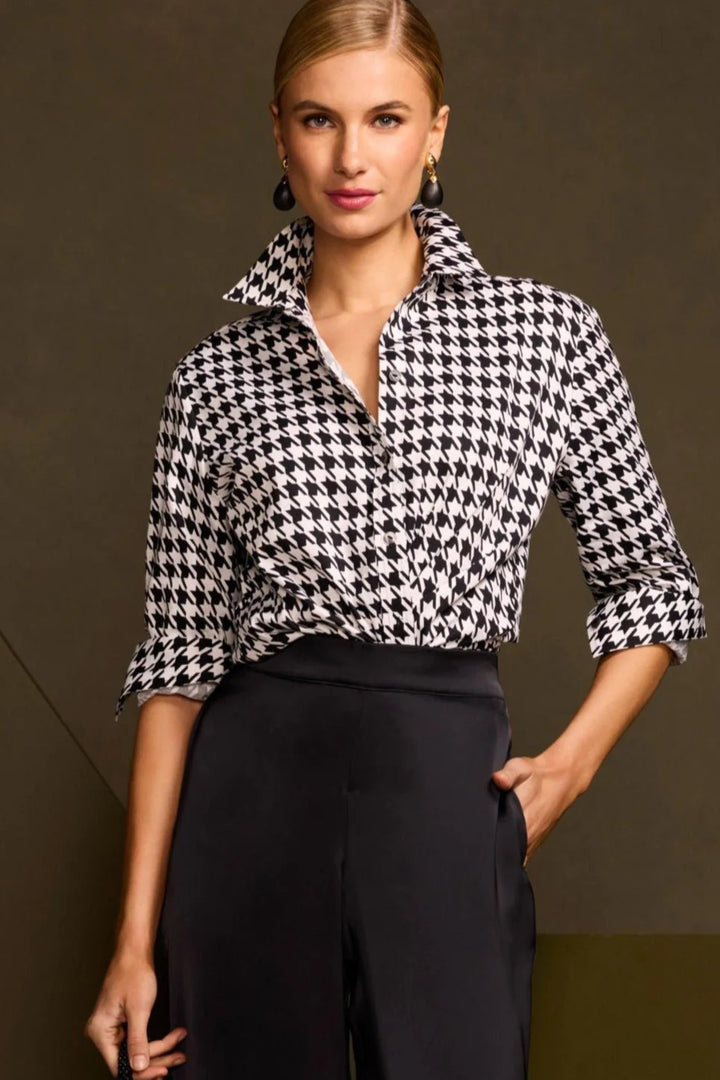 FOXCROFT - WOMENS Meghan Classic Houndstooth Shirt