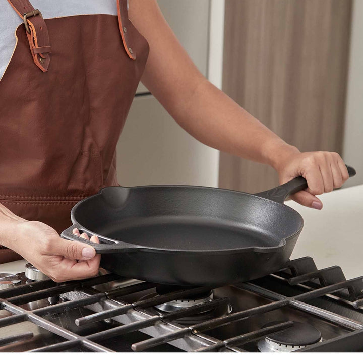 VICTORIA - SKILLET 12" SEASONED