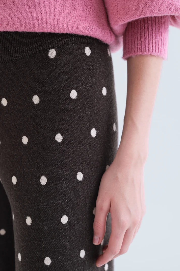 COMPANIA FANTASTICA - SMALL DOTS KNIT TROUSER