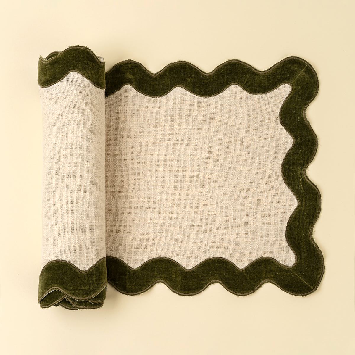 INDABA - VELVET SCALLOP MOSS RUNNER - 108L