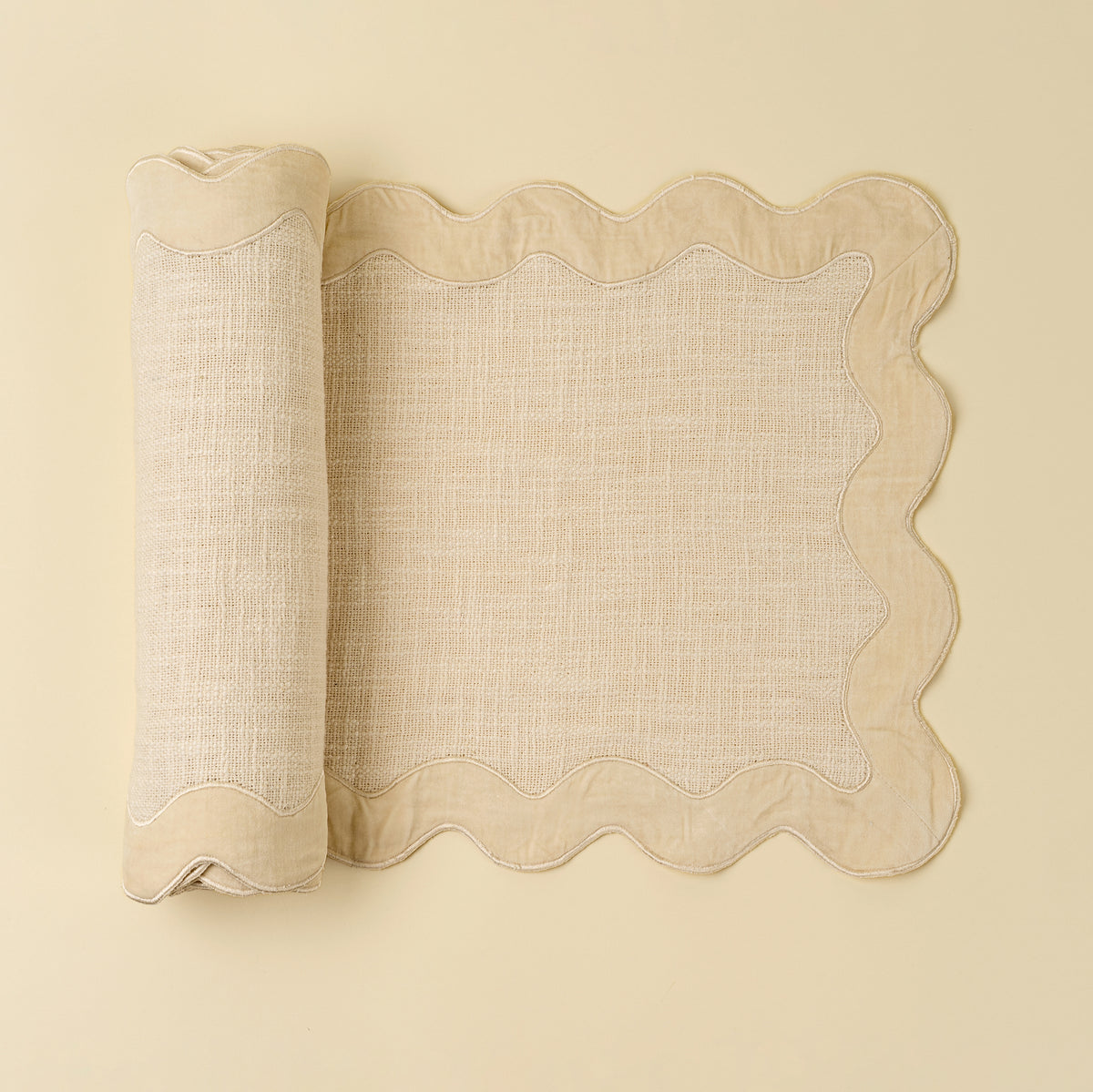 INDABA - VELVET SCALLOP IVORY RUNNER - 108L