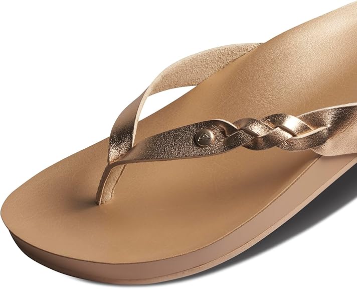 REEF- WOMEN'S CUSHION COURT TWIST SANDAL