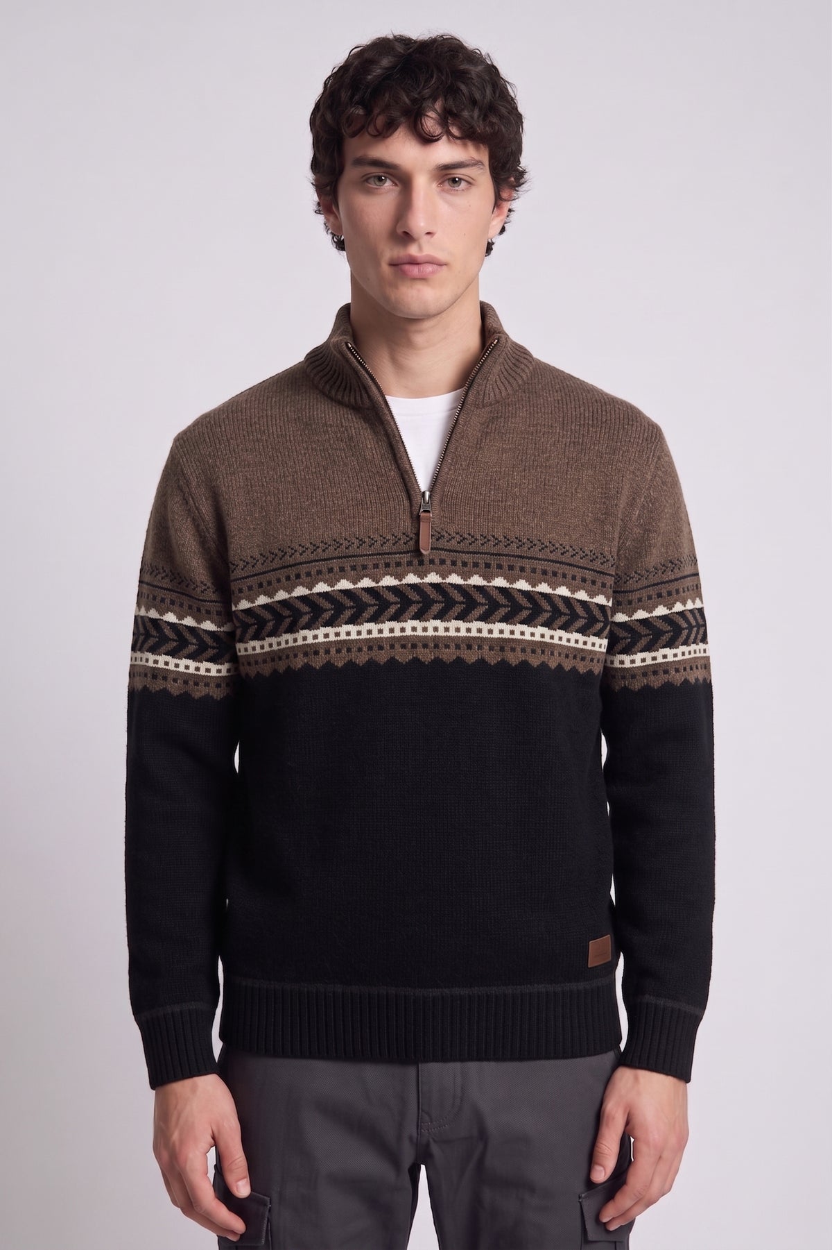POINT ZERO - BONDED CHENILLE MOCK NECK SWEATER