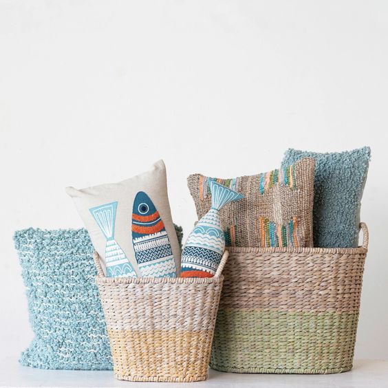 CREATIVE CO OP- WOVEN COTTON BLEND PILLOW