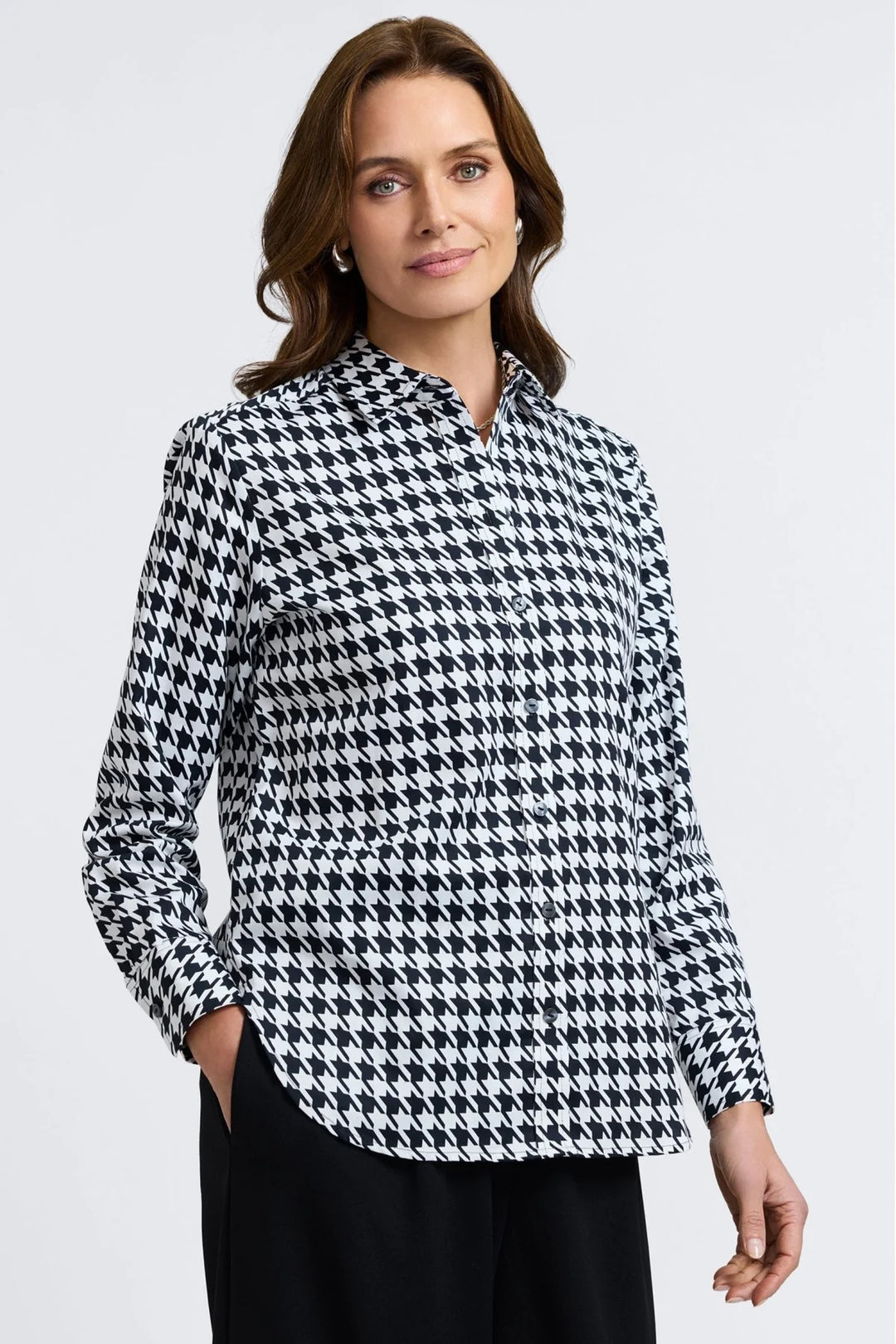 FOXCROFT - WOMENS Meghan Classic Houndstooth Shirt