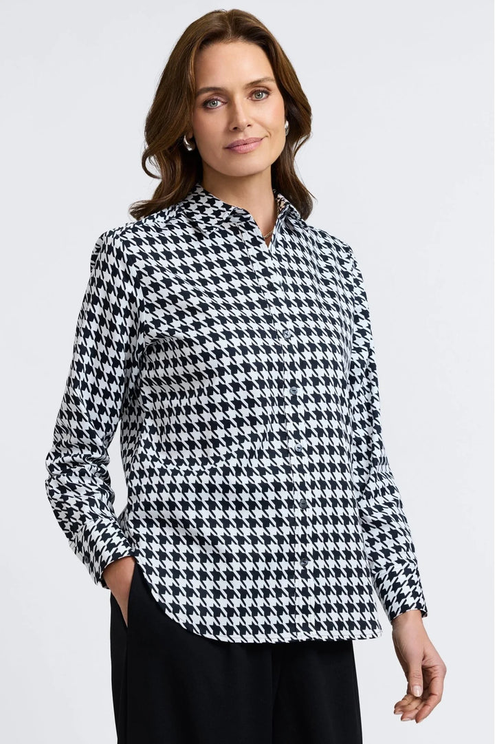 FOXCROFT - WOMENS Meghan Classic Houndstooth Shirt