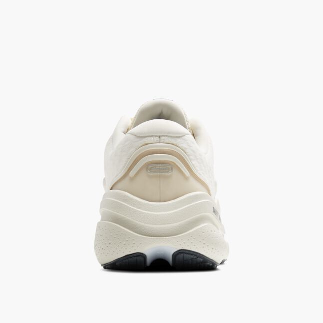 BROOKS LATHSH GHOST MAX 2