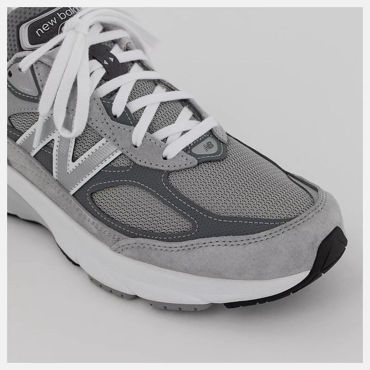 NEW BALANCE- LADIES W990GL6 ATHLETIC SHOE 