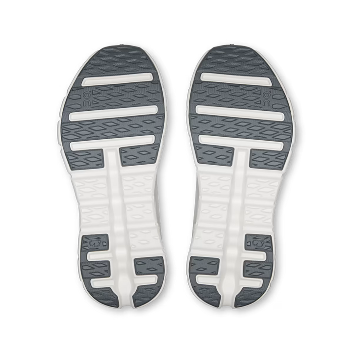 ON RUNNING - WOMEN'S CLOUDTILT SHOE