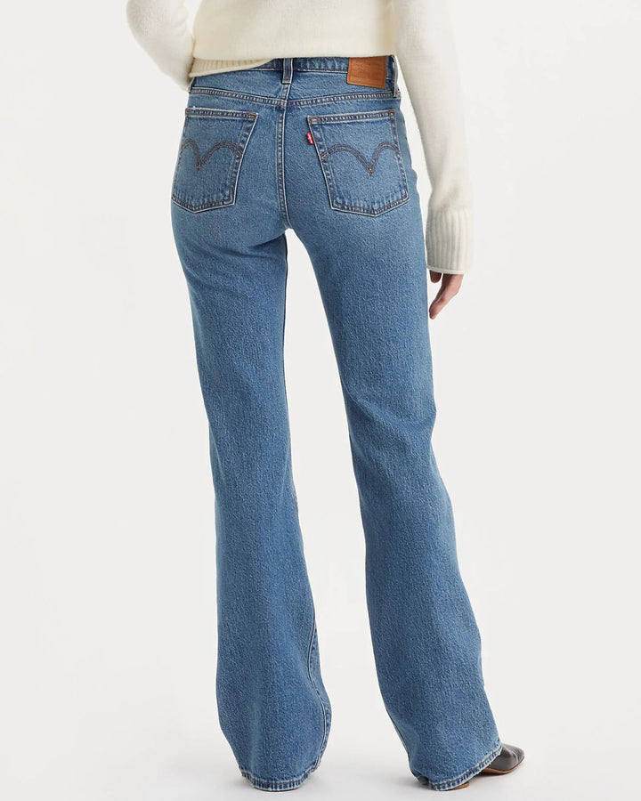 LEVI - WOMEN'S WEDGIE BOOTCUT JEANS 