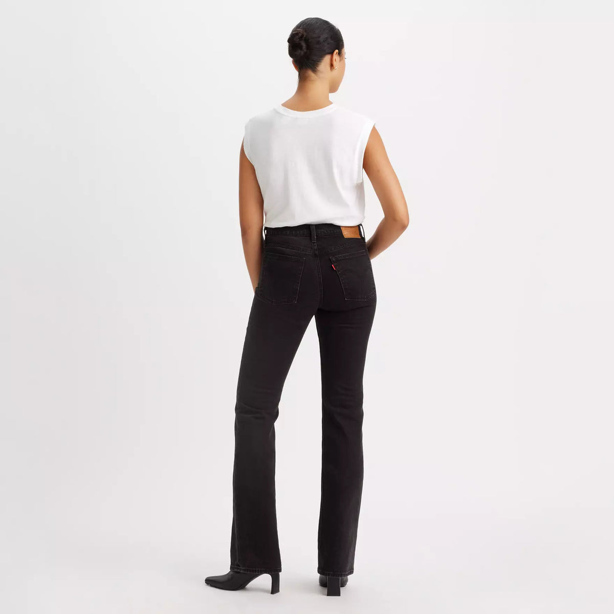 LEVI - WOMEN'S BOOTCUT JEAN