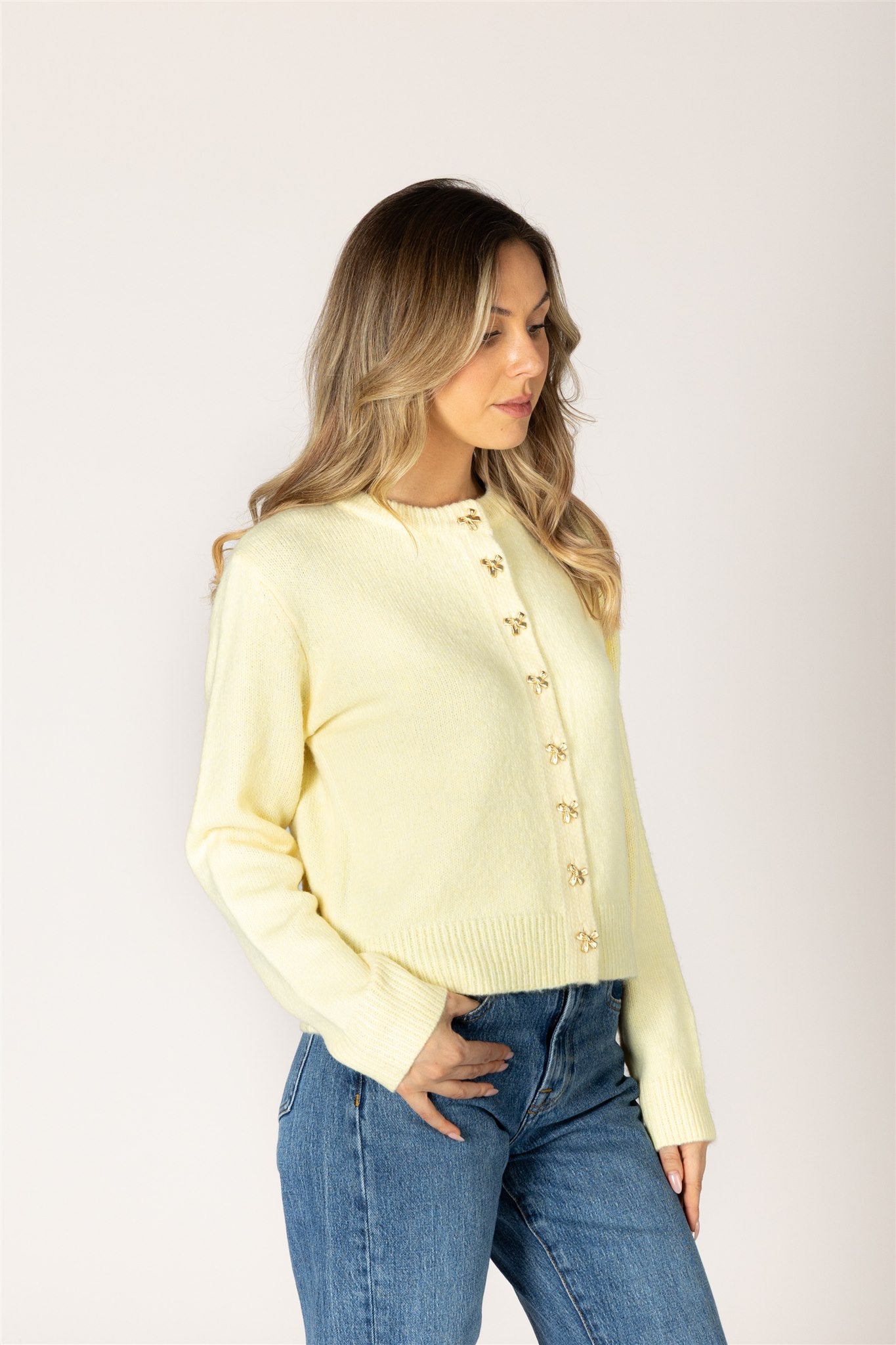 LYLA & LUXE - AISHABOW NOVELTY CARDI