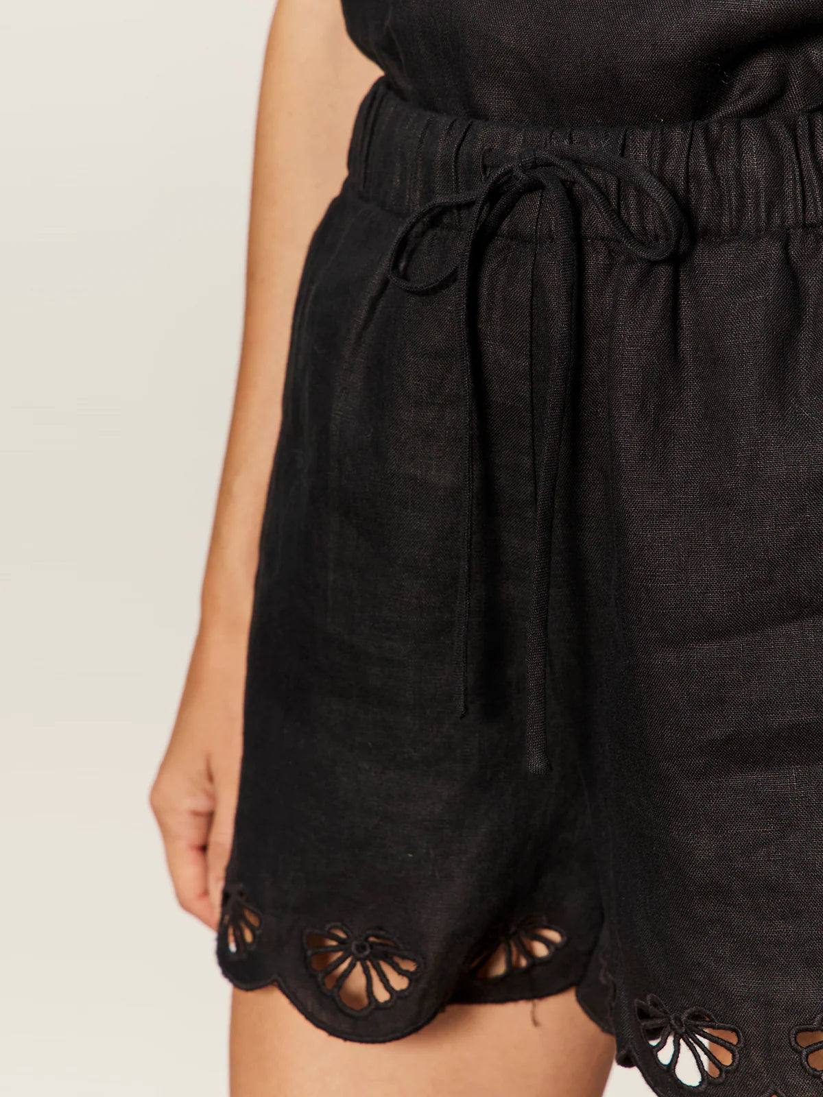 SANCTUARY - ALMOST THERE LINEN SHORTS