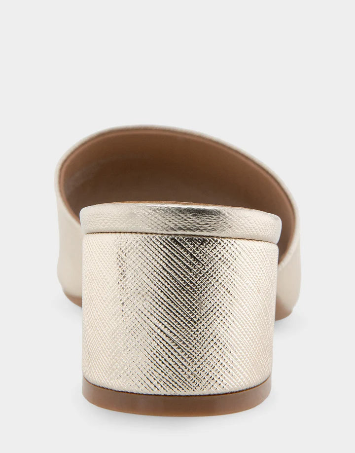 AEROSOLE- WOMEN'S COMO HEELED SLIDE SANDAL