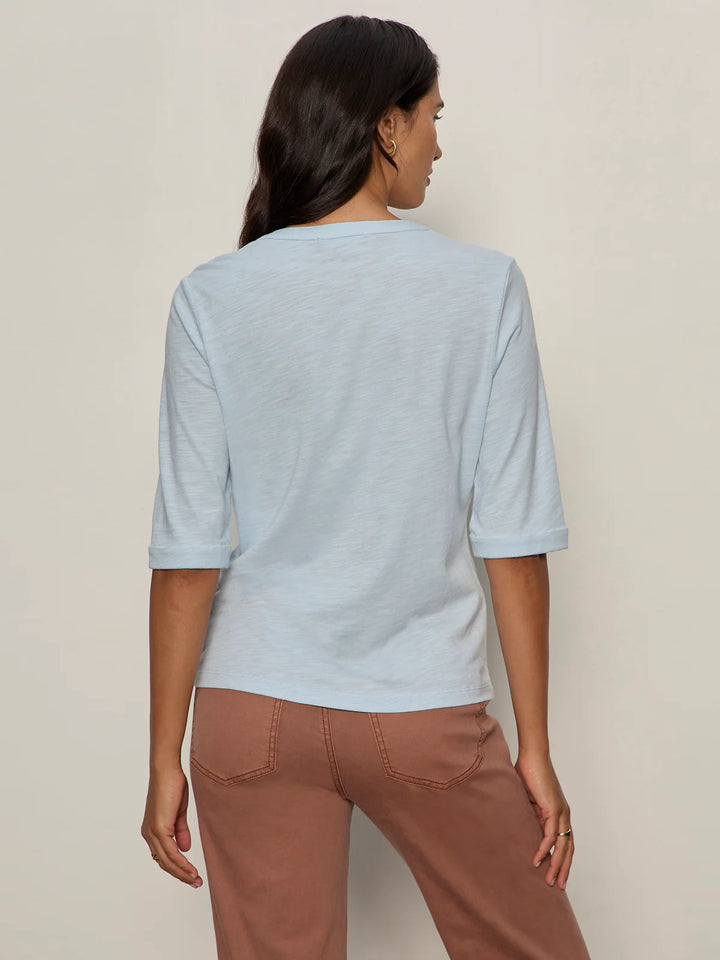 SANCTUARY - WOMEN'S ROLLED SLEEVE TEE
