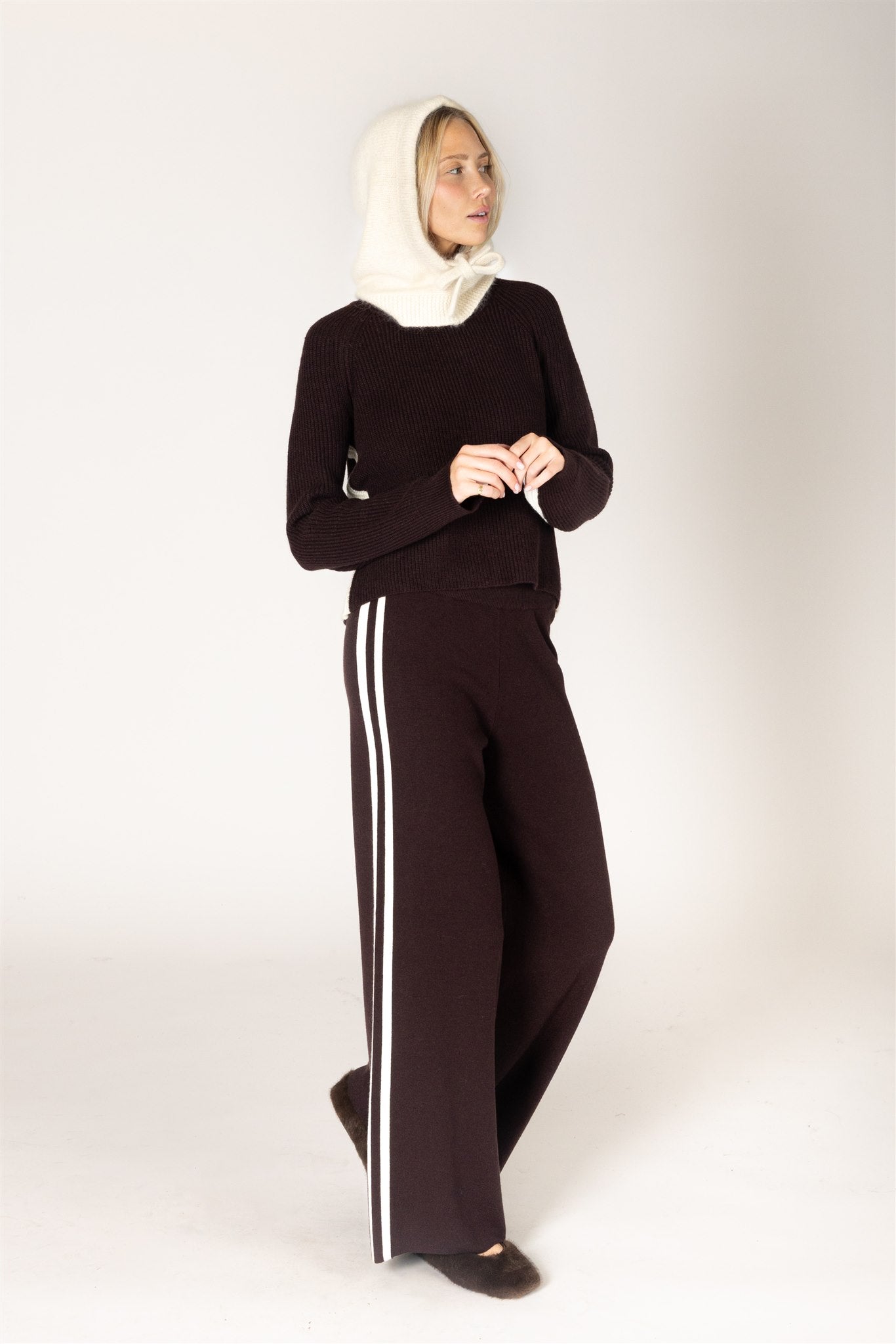 LYLA & LUXE - DANIKA ESSENTIALS RIB SWEATER