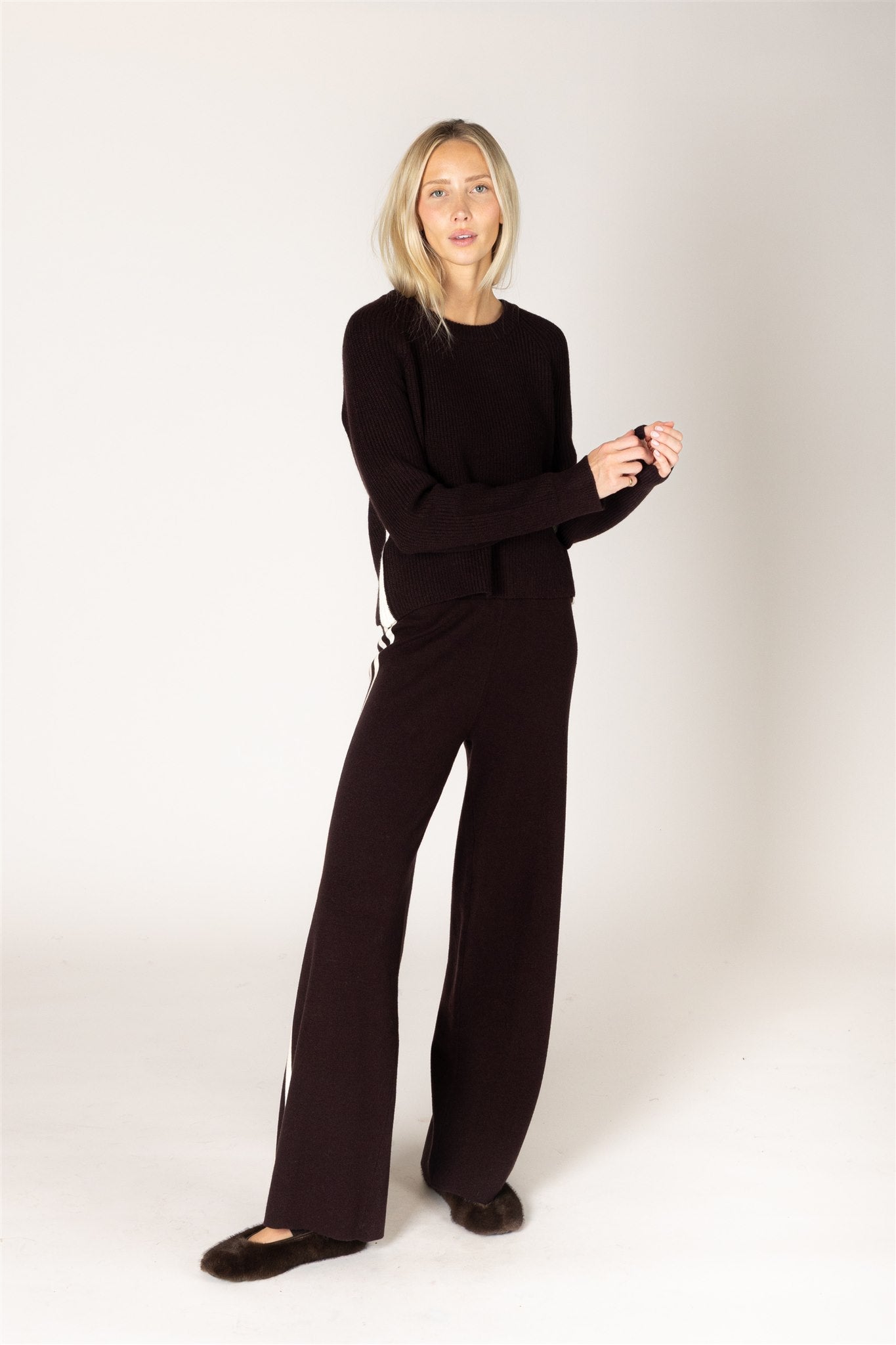 LYLA & LUXE - DANIKA ESSENTIALS RIB SWEATER