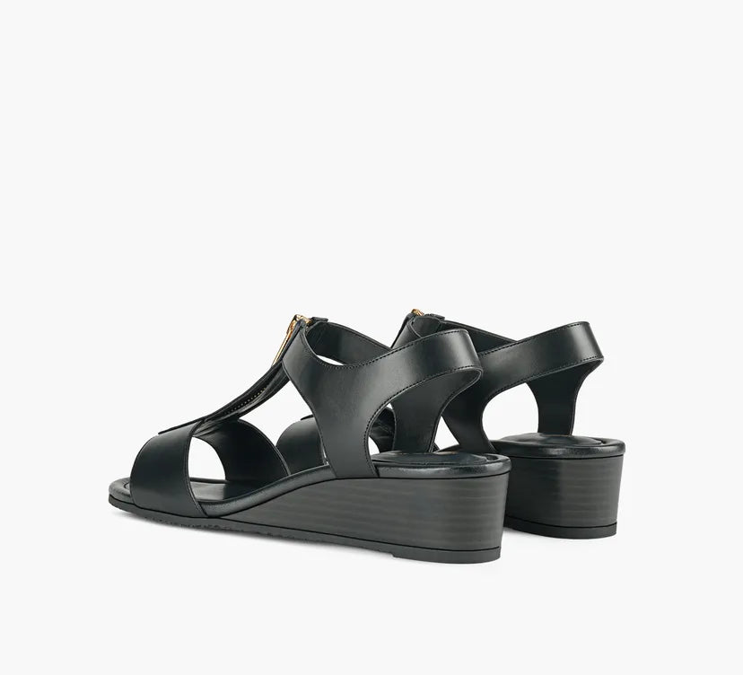 MICHAEL KORS - BERKLEY WEDGE SANDAL