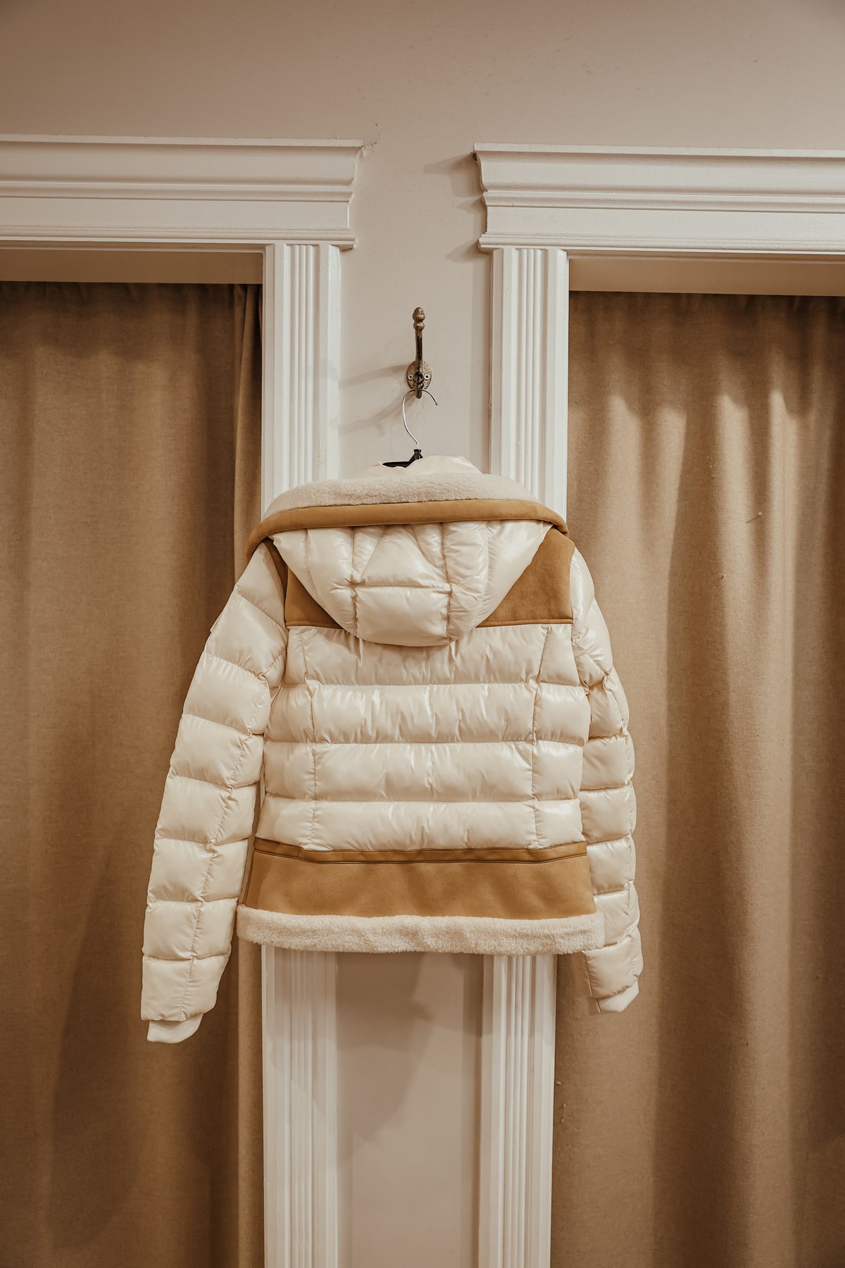 ALPENHAUS - WOMEN'S AROLLA LIGHTWEIGHT PUFFER