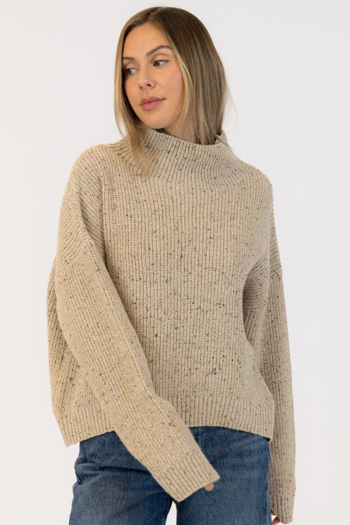 LYLA & LUXE - WOMEN'S EVOLET FLECK SWEATER