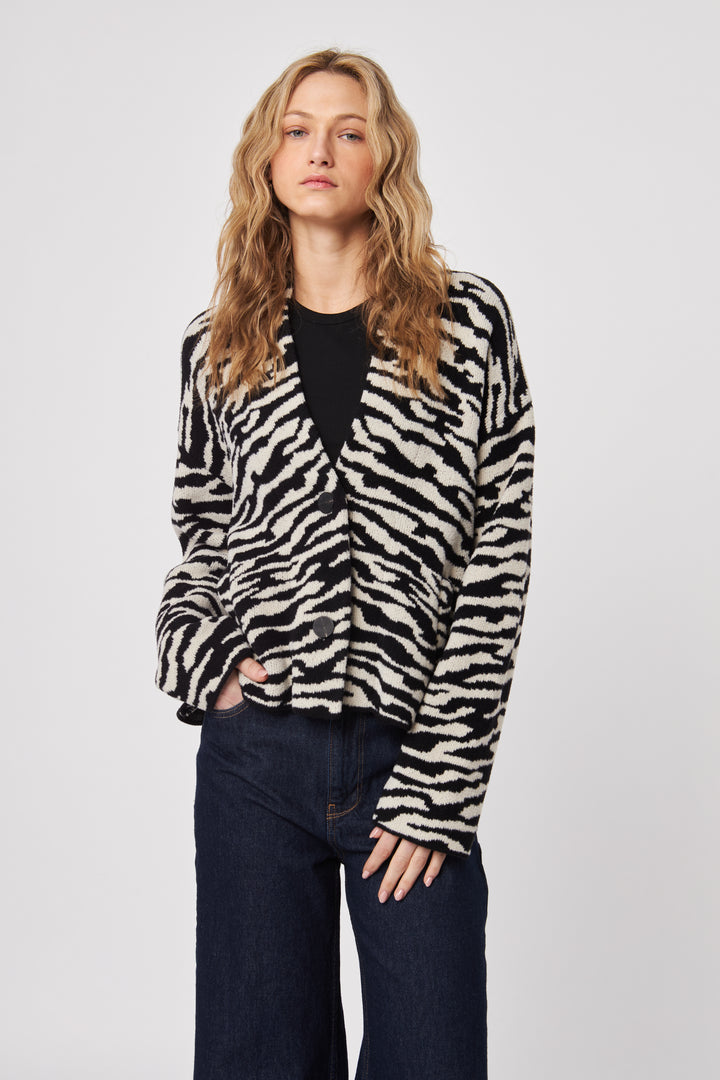 JOHN + JENN - WOMENS SWEATER XAVIER