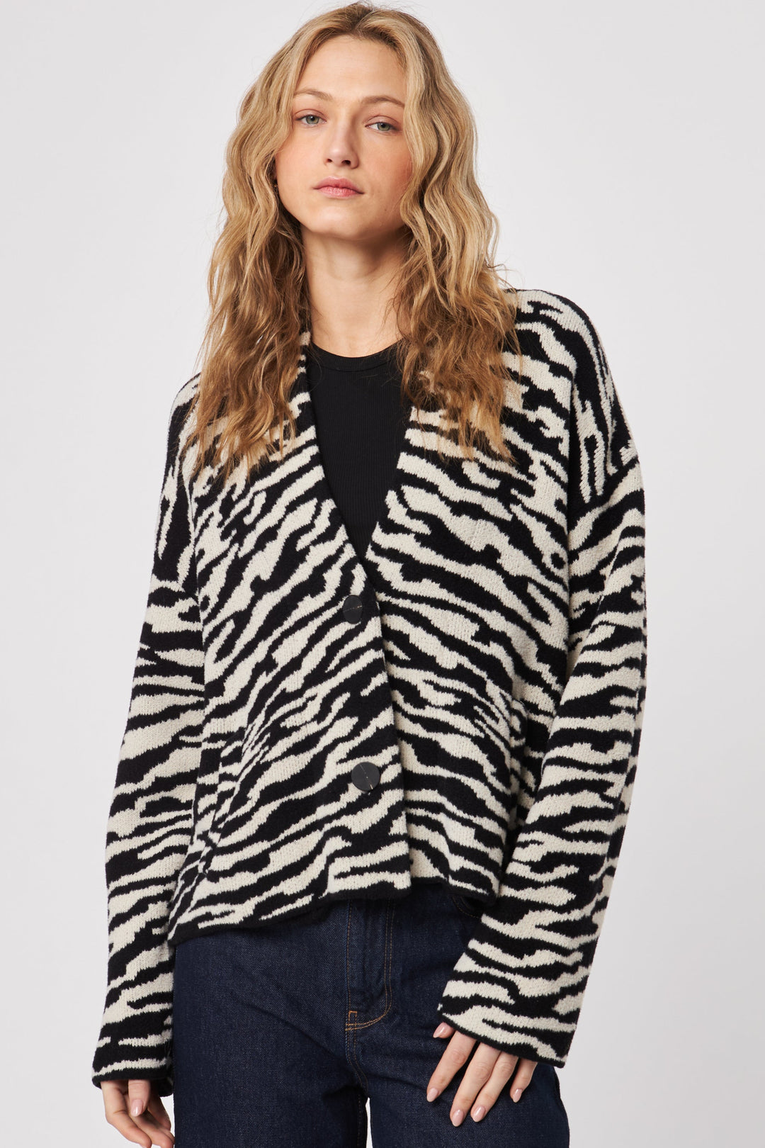 JOHN + JENN - WOMENS SWEATER XAVIER