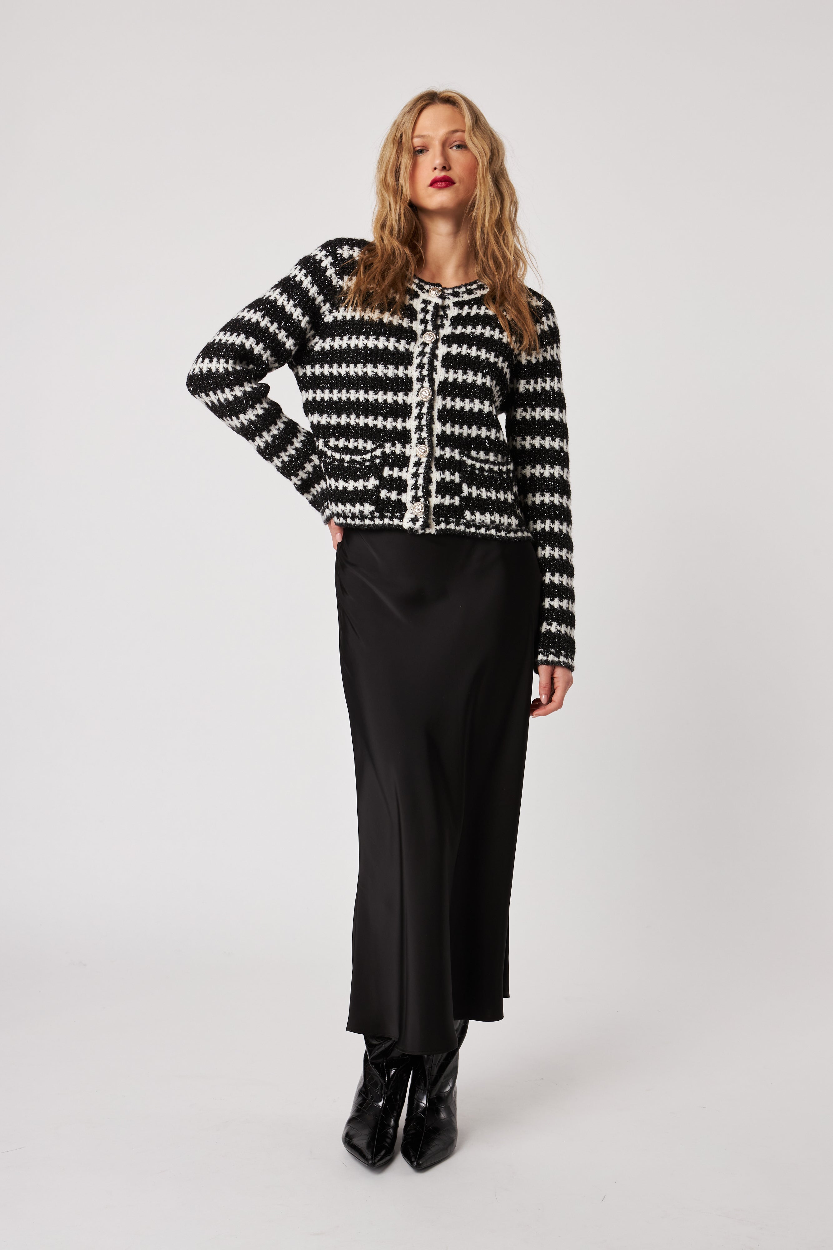 JOHN + JENN - WOMEN'S HENRI SWEATER