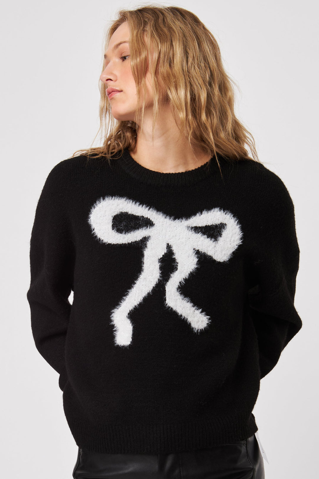 JOHN + JENN - WOMEN'S AMBROSE SWEATER