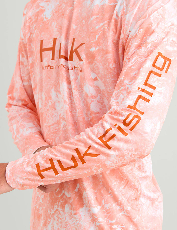 HUK - MEN'S PURSUIT MOSSY OAK PRINTED LS CREW