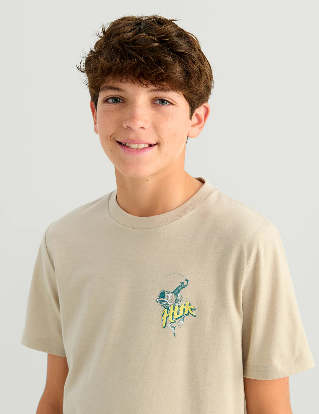 HUK - KIDS RODEO BASS TEE